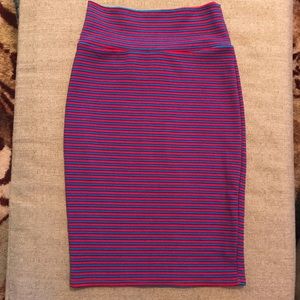 LuLaRoe pencil skirt in red and blue stripes